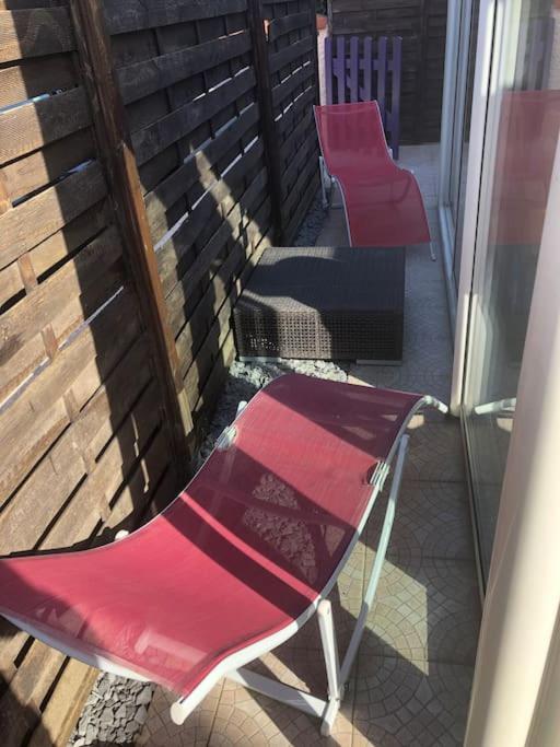 Pavillon 3 Avec Veranda Et Climatisation. Holiday home *