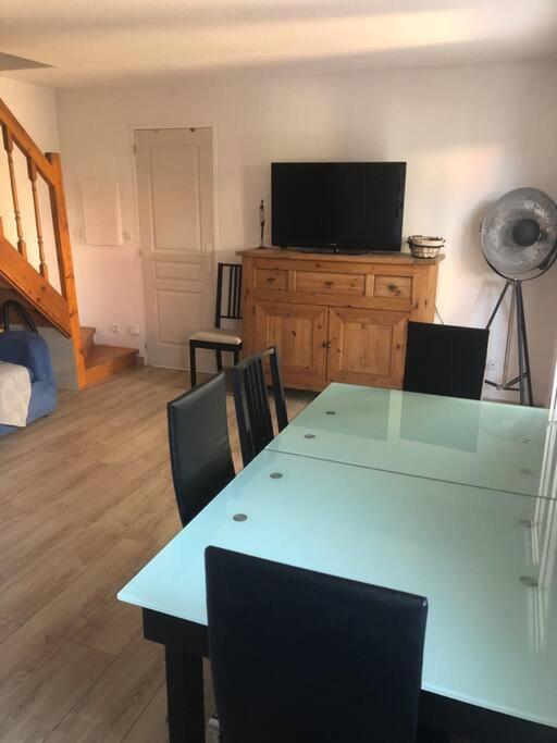 Pavillon 3 Avec Veranda Et Climatisation. Hébergement de vacances Sorède
